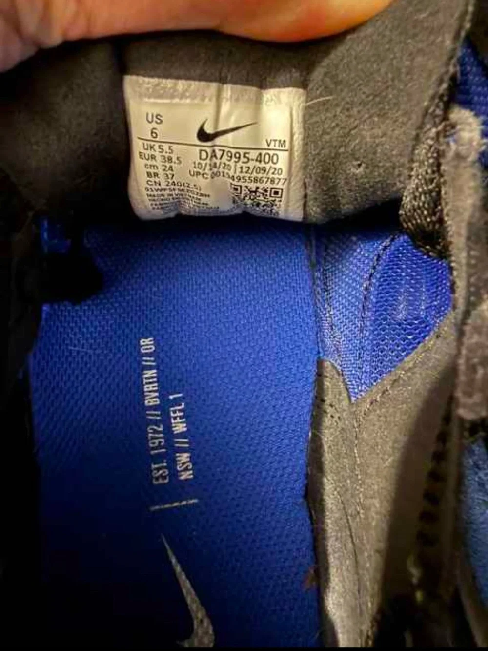 Nike Waffle One Blue and Black Sneakers 6Y
